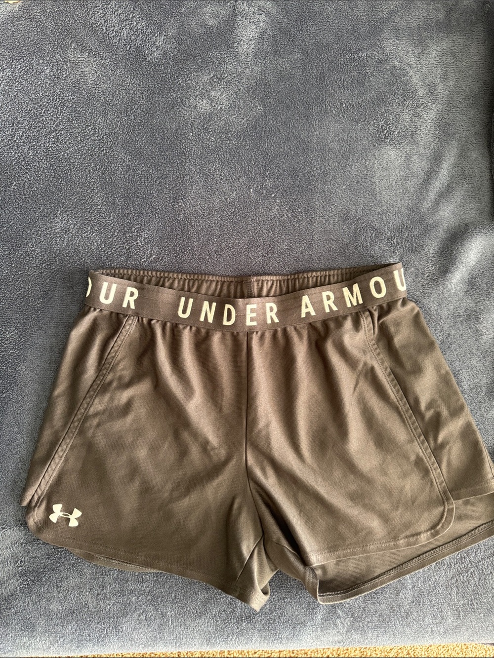 Under Armour Women's Dark Gray Athletic Shorts with Logo Waistband